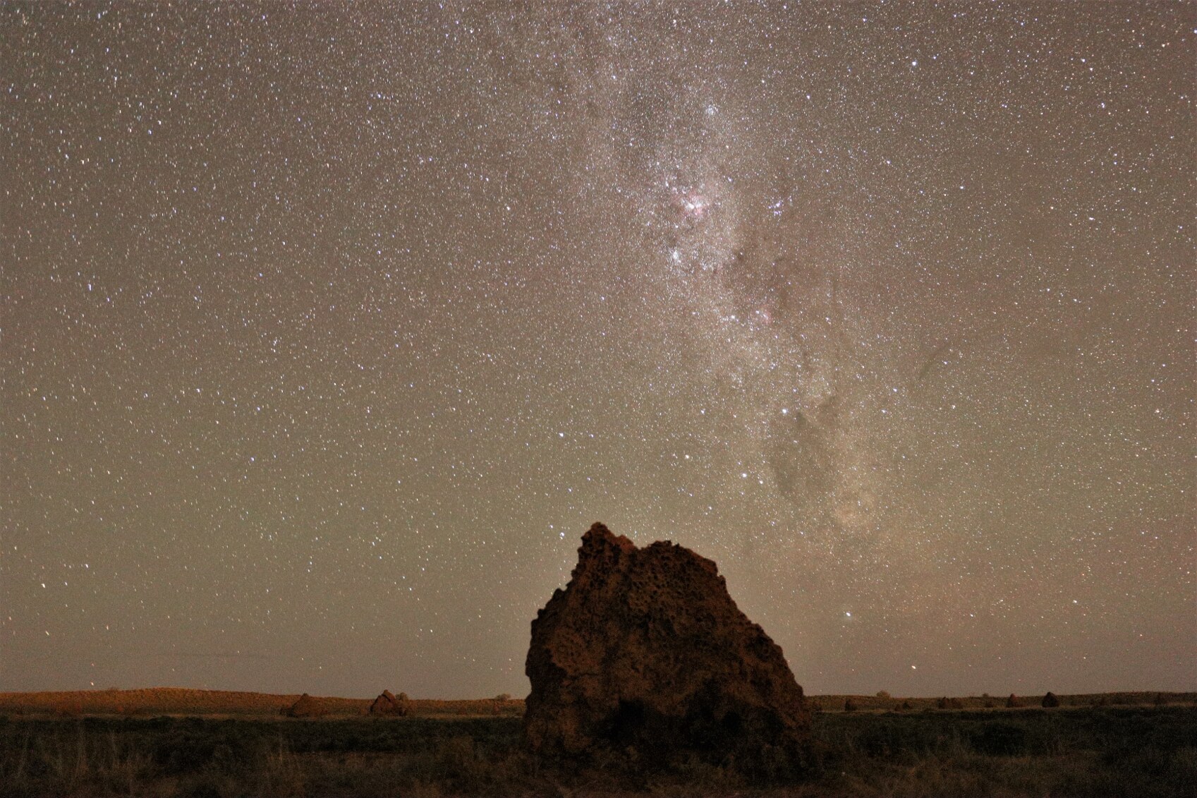 The stunning and crowded night sky of the Pilbara