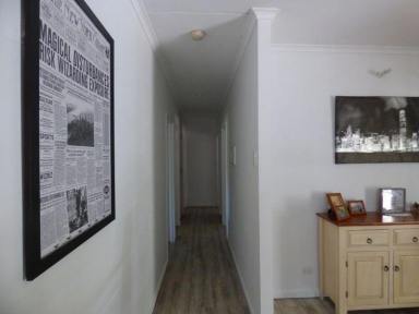 House For Sale - NT - Marrakai - 0822 - Modern Semi-elevated Family Home  (Image 2)