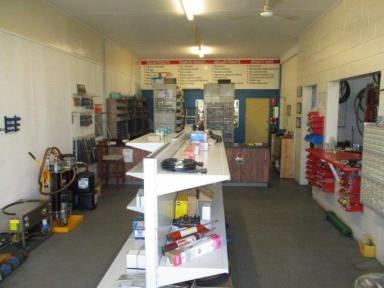 Business For Sale - QLD - Ayr - 4807 - Enzed (Burdekin). Franchise Business.  Retail Store and Manufacturing.  (Image 2)