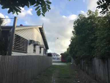 Land/Development Sold - QLD - Stratford - 4870 - HUGE DEVELOPMENT OPPORTUNITY. CAPTAIN COOK HIGHWAY EXPOSURE RIGHT NEAR AIRPORT  (Image 2)