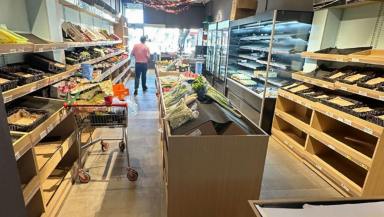 Business For Sale - VIC - Brighton - 3186 - PRIME RETAIL STORE FOR LEASE IN BRIGHTON SHOPPING CENTRE  (Image 2)