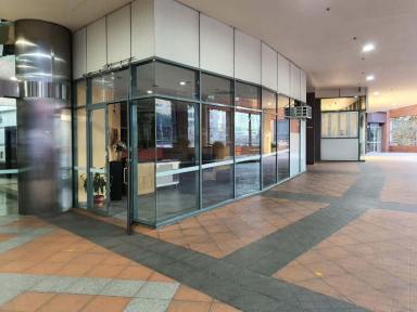 Business For Sale - NSW - Sydney - 2000 - BUY THIS SET UP FOR YOUR CAFE / TAKEAWAY BUSINESS IN ABSOLUTE PRIME LOCATION  (Image 2)