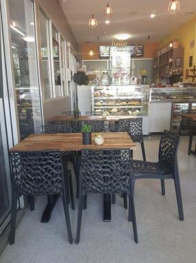 Business For Sale - VIC - Bendigo - 3550 - WELL KNOWN AND ESTABLISHED CAFE  (Image 2)