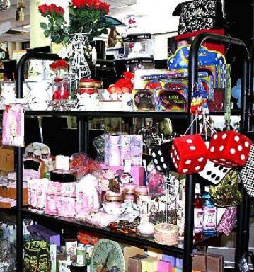 Business For Sale - VIC - Belgrave - 3160 - GIFTS FOR ALL OCCASIONS -  LANDMARK OF BELGRAVE  (Image 2)