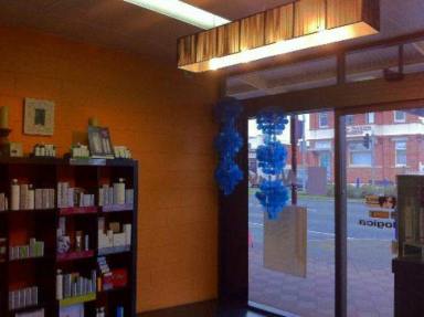 Business For Sale - VIC - Stratford - 3862 - ~Gorgeous Boutique Beauty Salon~  (Image 2)