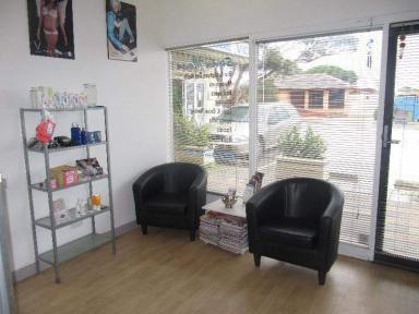 Business For Sale - SA - Seaview Downs - 5049 - Boutique Beauty Salon in the southern suburbs  (Image 2)