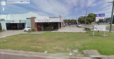 Business For Sale - VIC - Dandenong South - 3175 - "COME AND GET IT" - CAFE / TAKEAWAY  (Image 2)