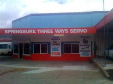 Business Sold - QLD - Springsure - 4722 - FREEHOLD SERVICE STATION WITH MECHANICAL WORKSHOP - PRIME LOCATION  (Image 2)