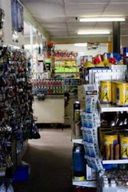 Business For Sale - TAS - Dover - 7117 - DOVER HARDWARE - SELLING FREEHOLD  (Image 2)