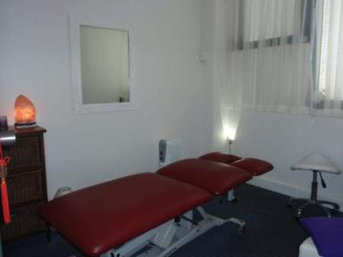 Business For Sale - NSW - Manly - 2095 - MASSAGE BUSINESS/EQUIPMENT – GOING CHEAP! – PRIME LOCATION – TAKE-OVER THE LEASE  (Image 2)