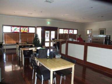 Business For Sale - WA - Boddington - 6390 - THE NAUGHTY COW CAFE & RESTAURANT  (Image 2)
