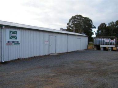 Business For Sale - WA - Kendenup - 6323 - KENDENUP STORES -  Business Closed -  Selling Building  (Image 2)