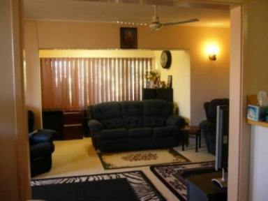 House For Sale - QLD - Pioneer - 4825 - LARGE 4 BEDROOM FAMILY HOME - A/c throughout-Heaps of Room-Great Mt. Isa Lifestyle  (Image 2)