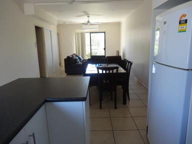 Townhouse For Sale - QLD - Bowen - 4805 - NEAT TOWNHOUSE - WALK TO TOWN  (Image 2)