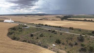 Residential Block For Sale - NSW - Crooble - 2400 - Vacant Block in Crooble with Cabin  (Image 2)