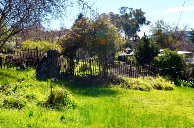 Residential Block For Sale - NSW - Tumut - 2720 - Views & Location!  (Image 2)