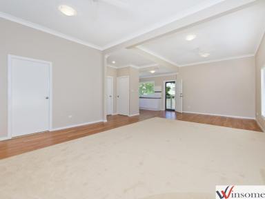 House For Sale - NSW - Greenhill - 2440 - Basically Brand New  (Image 2)