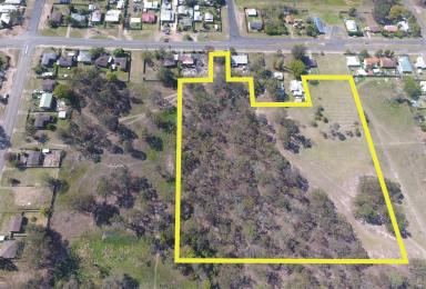 Residential Block For Sale - NSW - South Kempsey - 2440 - SUBDIVISION OPPORTUNITY  (Image 2)