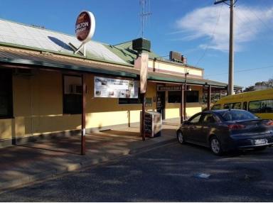 Hotel/Leisure For Sale - NSW - Mathoura - 2710 - REDUCED!! PRICED TO SELL!!  (Image 2)