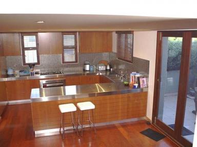 Apartment For Lease - NSW - Byron Bay - 2481 - Seavilla Penthouse  (Image 2)