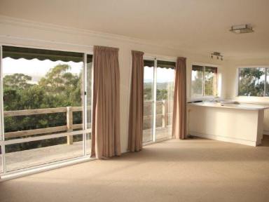 House Leased - TAS - Primrose Sands - 7173 - 2 Bedroom Home with Lovely Water Views  (Image 2)