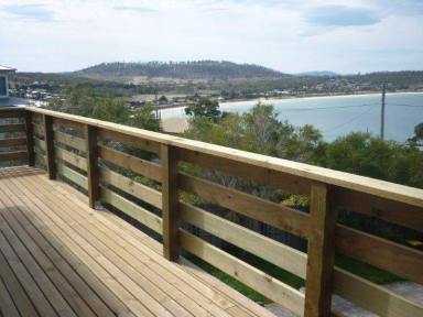 House Leased - TAS - Primrose Sands - 7173 - 2 bedroom home with water views  (Image 2)