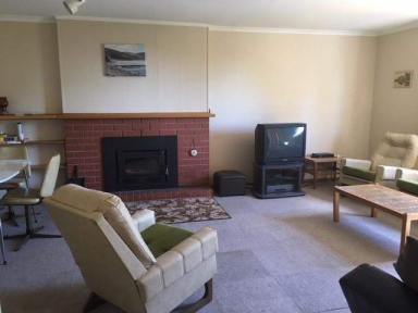 House Leased - TAS - Eaglehawk Neck - 7179 - Relax and enjoy the stunning water views!  (Image 2)