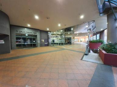 Retail For Lease - NSW - Sydney - 2000 - PREMIUM FOOD LOCATION WITH OUTDOOR SEATING OPTIONS PRIME SPOT  (Image 2)