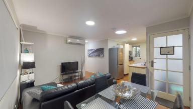 House Leased - QLD - Ashgrove - 4060 - Outstanding room in Inner City Style Aircon, 32"TV in your room!  (Image 2)