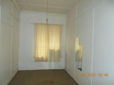 Unit For Lease - NSW - Moree - 2400 - UNIT FOR RENT  (Image 2)