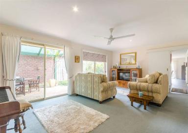 House Leased - SA - Oakden - 5086 - 3 Bedrooms Delightful Family Home in Sought-after Location  (Image 2)