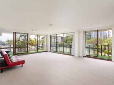 Apartment For Sale - QLD - Surfers Paradise - 4217 - AT WATERS EDGE  (Image 2)