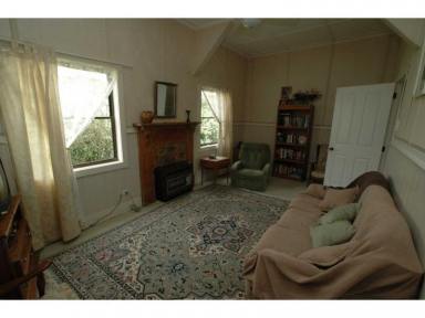 House For Lease - VIC - Portland - 3305 - Fully furnished & Close to town!  (Image 2)