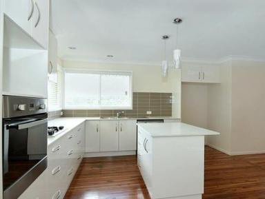 House Leased - QLD - Centenary Heights - 4350 - Fully Renovated in a Fantastic Location  (Image 2)