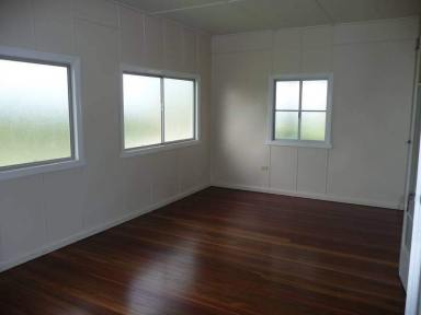 House For Lease - QLD - Childers - 4660 - Lovely Cottage On The Hill  (Image 2)