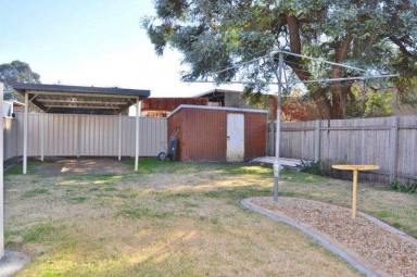 House For Lease - NSW - Bathurst - 2795 - CHARMING CBD DUPLEX  (Image 2)
