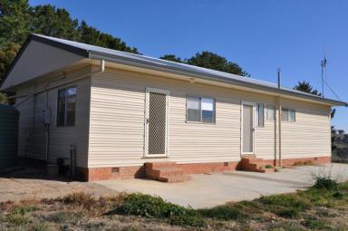 House For Lease - NSW - The Lagoon - 2795 - COUNTRY COMFORT  (Image 2)