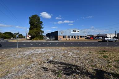 Industrial/Warehouse For Lease - NSW - Tuncurry - 2428 - Prime Position  (Image 2)