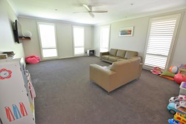 House For Sale - NSW - Tuncurry - 2428 - Remarkable Tuncurry Family Home  (Image 2)