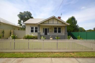 House For Lease - VIC - Bendigo - 3550 - FULLY FURNISHED
- UNAVAILABLE UNTIL JANUARY 2019  (Image 2)