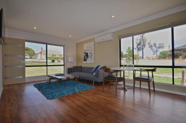 House For Lease - VIC - North Bendigo - 3550 - FULLY FURNISHED - Available NOW  (Image 2)