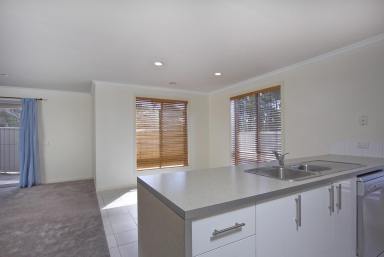 House For Sale - VIC - Epsom - 3551 - Low Maintenance Living  (Image 2)