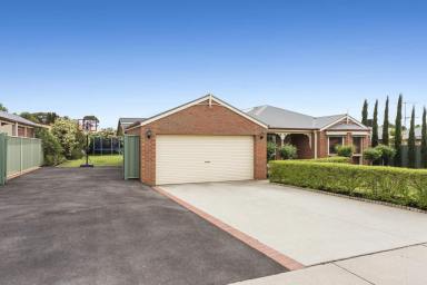 House For Sale - VIC - Strathfieldsaye - 3551 - WHEN ONLY THE BEST WILL DO  (Image 2)