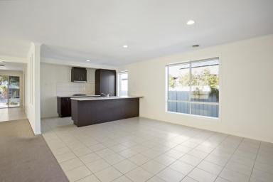 House For Sale - VIC - Epsom - 3551 - Starting Out, Sizing down or Investing  (Image 2)