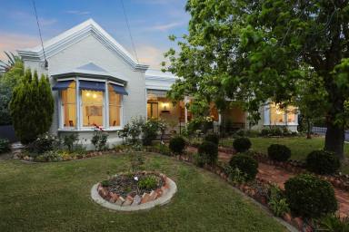 House Auction - VIC - Kangaroo Flat - 3555 - 'Myrnong' - Aesthetic and Architectural Significance - Circa 1857  (Image 2)