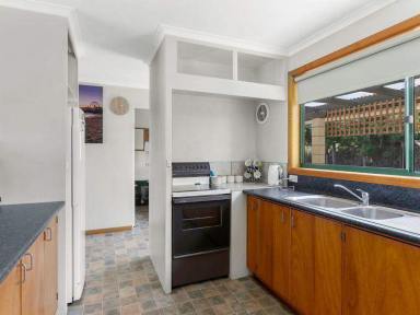 House Leased - TAS - Nubeena - 7184 - Spacious 4 Bedroom Family Home  (Image 2)