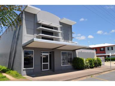 Showrooms/Bulky Goods For Lease - QLD - Mareeba - 4880 - Place Your Business in the Perfect Position  (Image 2)