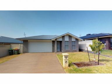 House Leased - NSW - Dubbo - 2830 - Application Approved - Fully Furnished, Outlook Estate Home  (Image 2)