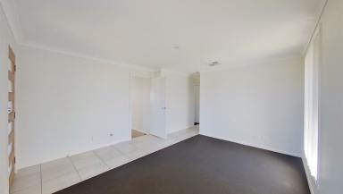 House Leased - NSW - Dubbo - 2830 - 4 Bedroom Home in Outlook Estate  (Image 2)