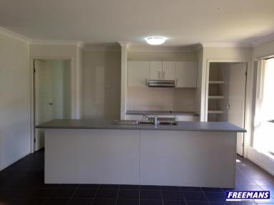 House Leased - QLD - Kingaroy - 4610 - 4 BEDROOM, 2 BATHROOM BRICK HOME  (Image 2)
